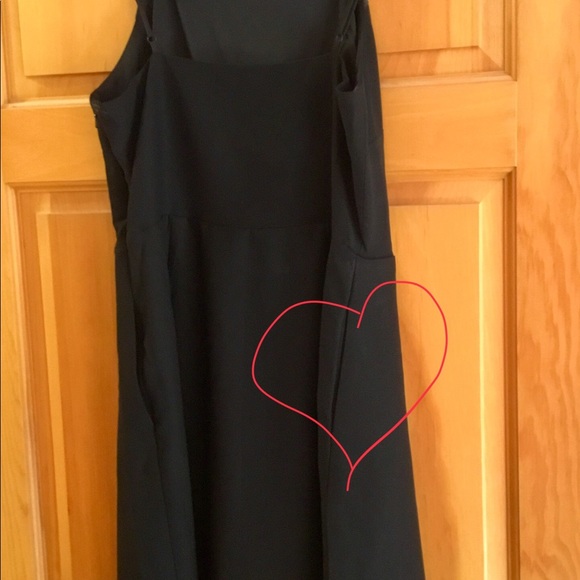 Must have Banana LBD. NWOT - Picture 5 of 5